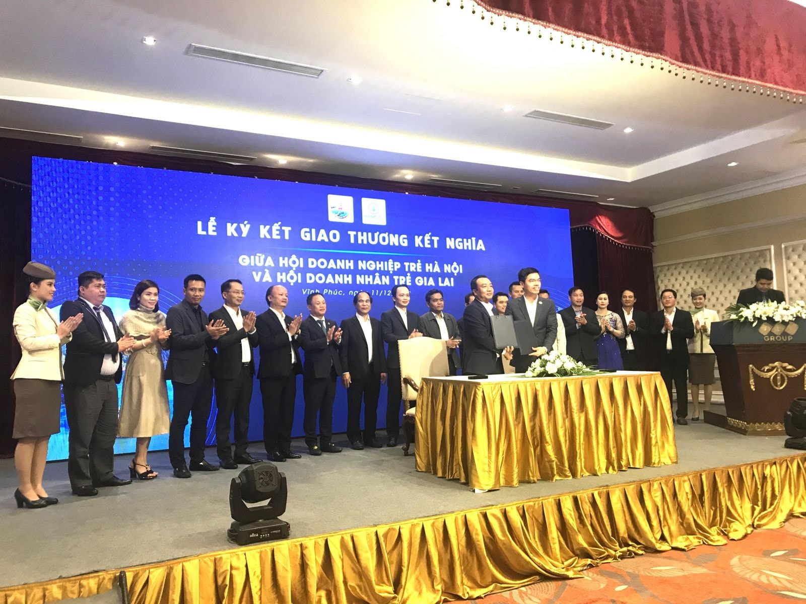 Hội Doanh nghiệp nhân trẻ Hà Nội ký kết giao thương kết nghĩa với Hội Doanh nhân trẻ Gia Lai