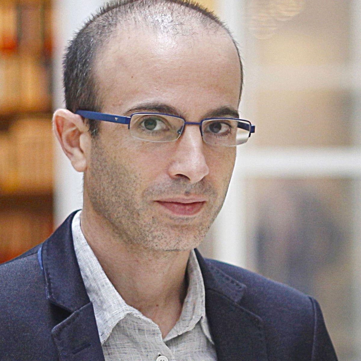 Nhà sử học Yuval Noah Harari. Nguồn: The Guardian.