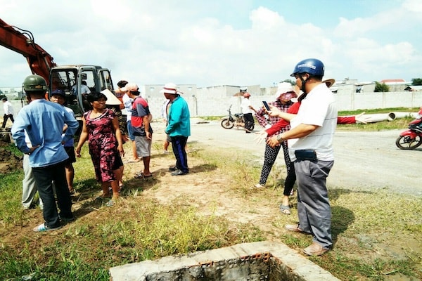 dự án Khu dân cư, nhà ở công nhân Homeland Gold, buộc phải làm đơn kêu cứu lên Thủ tướng vì “liên tục bị một số đối tượng đến gây rối, treo băng rôn, quay clip đẩy lên mạng với mục đích xuyên tạc những thông tin không đúng sự thật khiến doanh nghiệp 