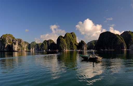 Bình minh trên vịnh Lan Hạ - Cát Bà