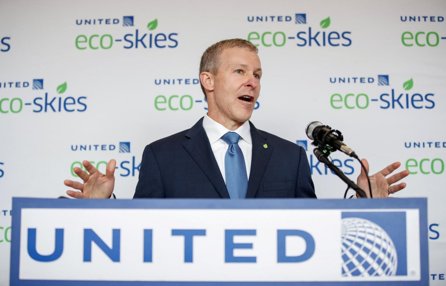 Giám đốc điều hành của United Airline, Scott Kirby.