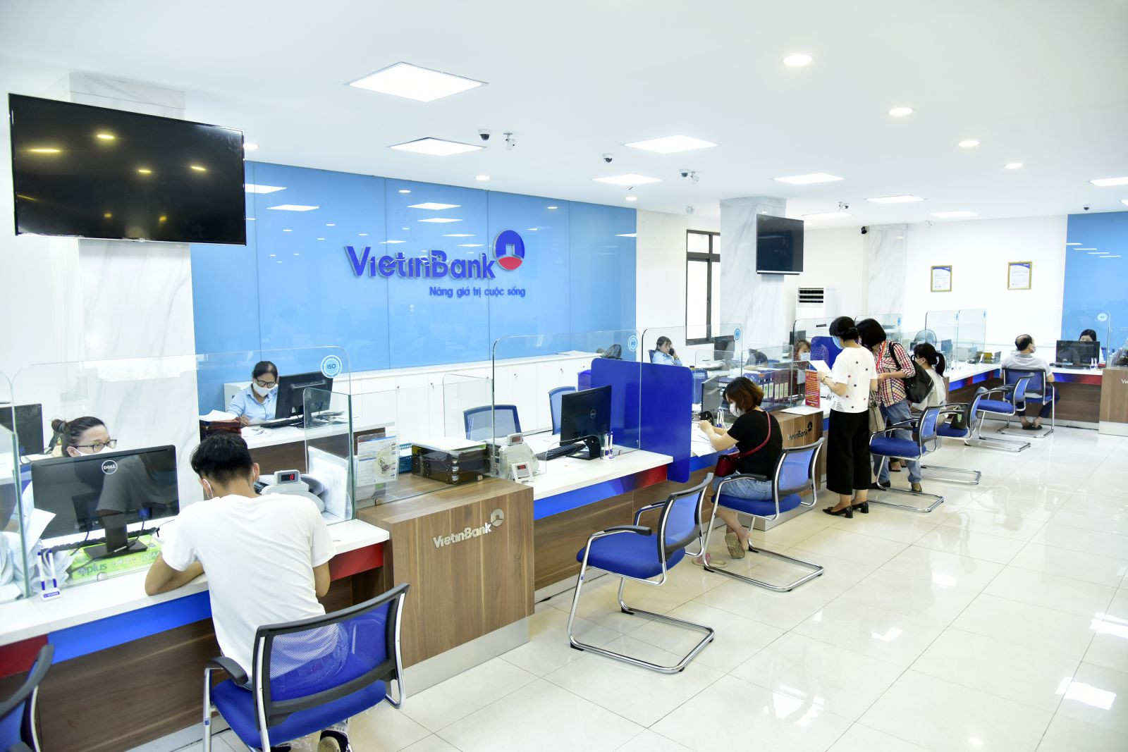 VietinBank tăng quy mô gói cho vay ưu đãi lãi suất trung dài hạn lên đến 50.000 tỷ đồng