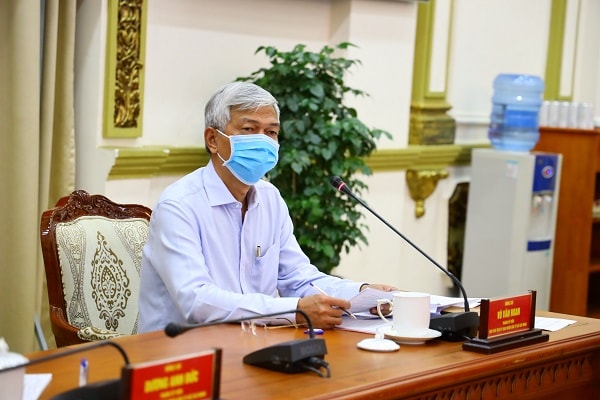 Ông Hoan nhìn nhận TP.HCM là địa phương có nguy cơ lây nhiễm cao do mật độ giao thương, đi lại những ngày cận tết rất đông. 