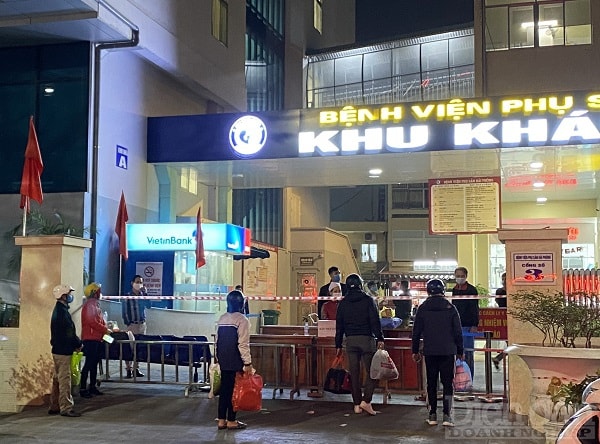 Bệnh viện Phụ sản Hải Phòng thực hiện quản lý người ra vào theo phương châm “nội bất xuất, ngoại bất nhập”