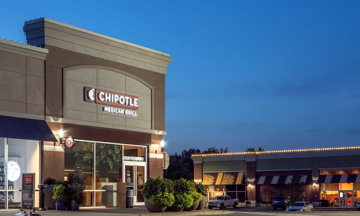 Chipotle Mexican Grill là chuỗi nhà hàng nướng Mexico đang phát triển mạnh bất kể đại dịch COVID-19.