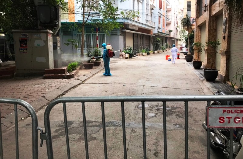 Trước đó, liên quan đến BN1866, cơ quan chức năng đã phong tỏa một phần ngõ 86 phố Duy Tân.