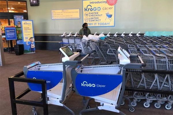 Xe đẩy thông minh KroGo thí điểm tại siêu thị Kroger.