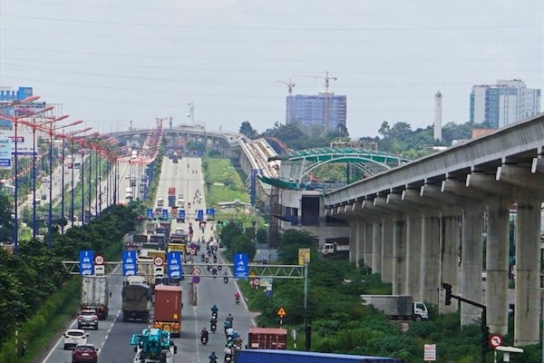 Bị nợ tiền kéo dài, hồi tháng 11, ông Umeda Kunio (Đại sứ Nhật Bản tại Việt Nam) đã gửi văn bản cho Bí thư Thành ủy TP HCM Nguyễn Thiện Nhân, đề nghị lãnh đạo thành phố chỉ đạo giải quyết số tiền chậm thanh toán cho đơn vị thi công