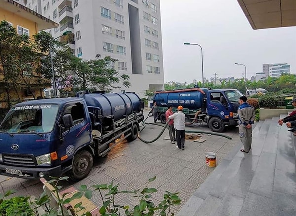 Chuyên xử lý chất thải sinh hoạt cho hộ gia đình, chung cư, văn phòng