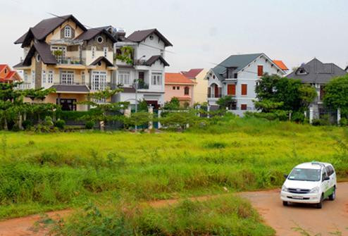 Từ ngày 1/3/2021, các hộ gia đình, cá nhân còn nợ tiền sử dụng đất mà chưa thanh toán, thì sẽ phải thanh toán số tiền sử dụng đất còn nợ theo chính sách và giá đất tại thời điểm trả nợ