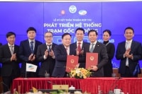 Tập đoàn Viettel và Vingroup ký hợp tác phát triển khối cao tần trạm thu phát sóng 5G