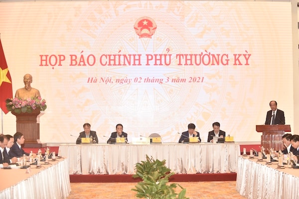 Bộ trưởng Chủ nhiệm VPCP Mai Tiến Dũng chủ trì họp báo Chính phủ thường kỳ tháng 2/2021.