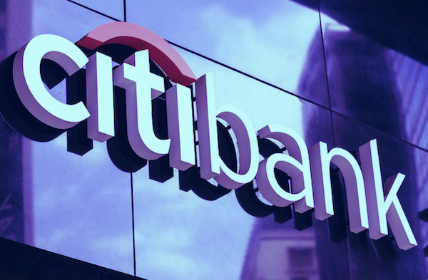 Citibank chỉ ra, thực tế là vốn hóa thị trường của Bitcoin đã tăng 2,70 lần vào năm 2020, nhưng vốn hóa thị trường cho các altcoin - tiền điện tử khác với Bitcoin đã tăng 3,75 lần trong cùng thời kỳ