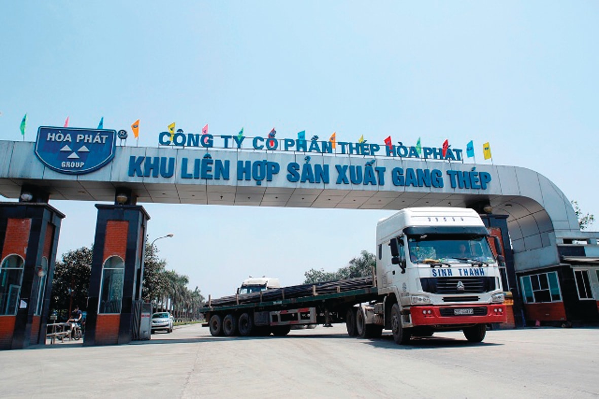  Hòa Phát sản xuất container có thể rút ngắn được thời gian và chi phí vận chuyển về Việt Nam.