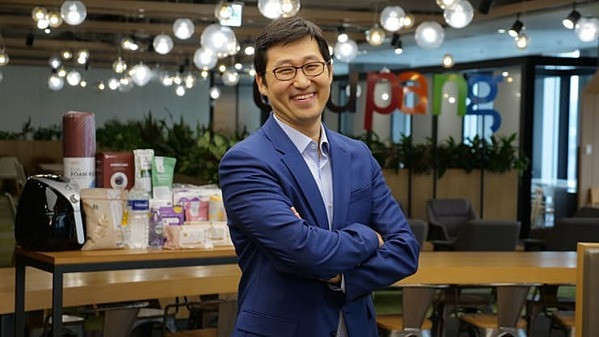 Bom Kim, CEO của trang thương mại điện tử Coupang. Ảnh: CNBC.