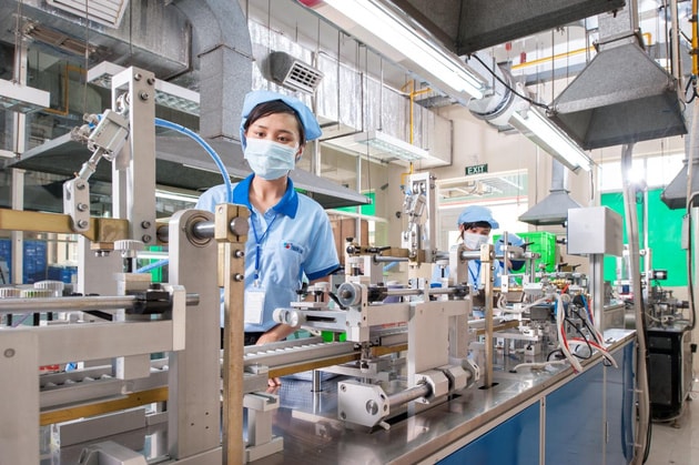 VCSC dự báo doanh thu và lợi nhuận ròng của Thiên Long ở mức 3.200 tỷ đồng và 316 tỷ đồng, tăng trưởng lần lượt 20,3% và 32% so với năm 2020. 