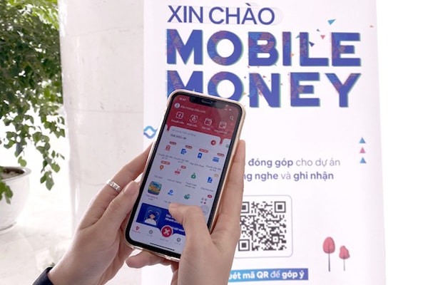 Mobile money giúp người dân thanh toán các hàng hóa, dịch vụ với số tiền nhỏ thuân tiện hơn mà không cần tài khoản ngân hàng.