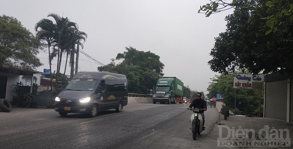 Tuyến QL10 từ Thái Bình đi Hải Phòng thường xuyên trong tình trạng quá tải