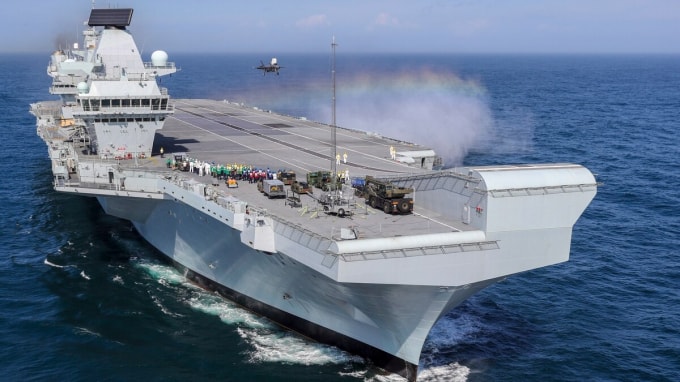 Tàu Tàu sân bay HMS Queen Elizabeth của Ah