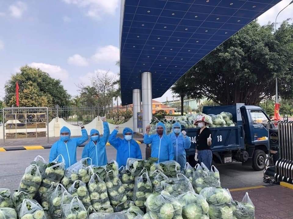 Chung tay thực hiện giải cứu nông sản Hải Dương.