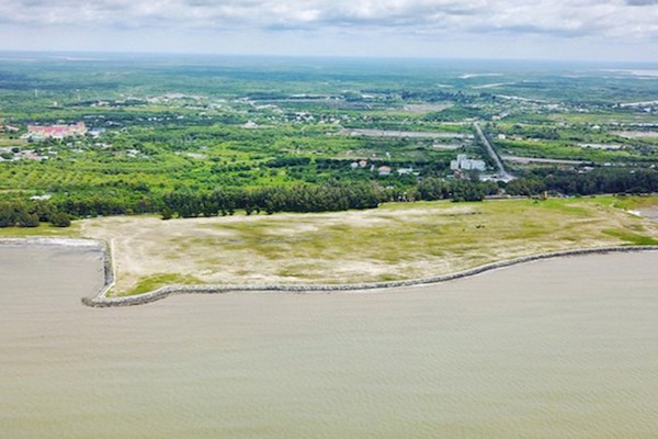 Sân bay chuyên dùng đường băng chỉ 2km, tư nhân có thể đầu tư được thì nên ủng hộ để xây dựng.