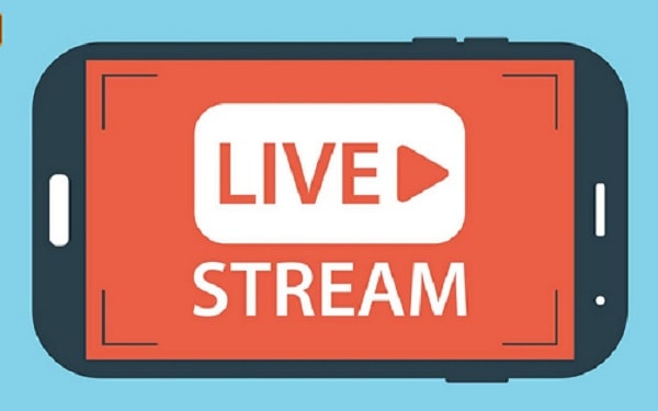 Mỗi host của các livestream có thể kiếm khoảng 2.000 euro (2.386 USD) mỗi tháng