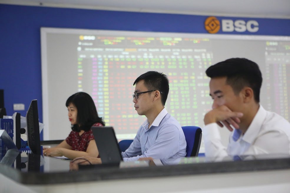  Nhà đầu tư cần lưu ý rủi ro khi nhóm penny nổi sóng, vì tín hiệu này cho thấy sóng tăng giá gần kết thúc.