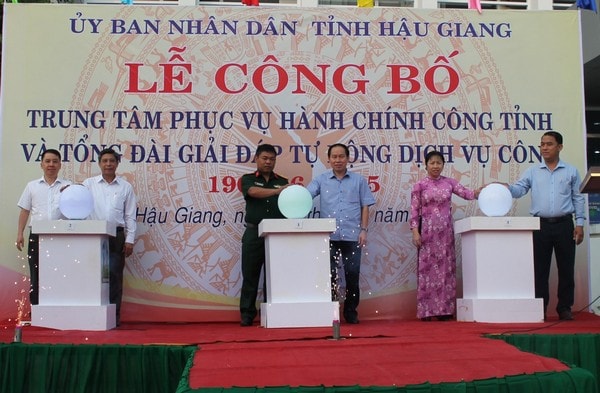 Hậu Giang nâng cao chất lượng phục vụ Trung tâm Hành chính Công.