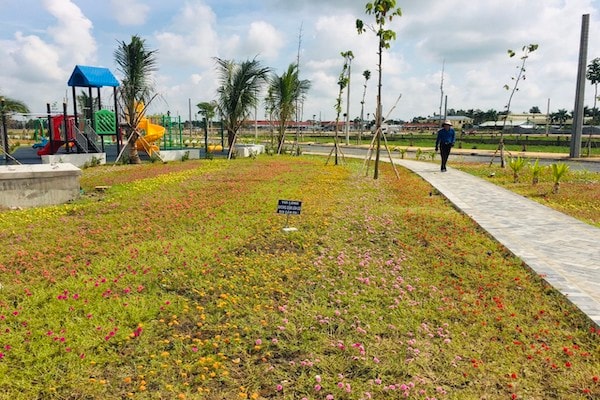 các khách hàng giao dịch tại dự án này sẽ được các ngân hàng IVB, LienVietpostBank tài trợ với phương châm sổ đỏ trao tay ngay khi khách hàng giao dịch các sản phẩm bất động sản tại dự án Vị Thanh New City.