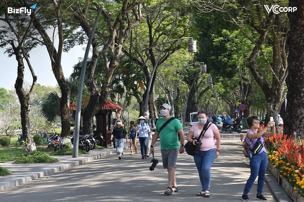 Tại sự kiện, hàng ngàn tour du lịch, sản phẩm du lịch mới mẻ, phong phú với đa dạng các hình thức khuyến mãi sẽ được giới thiệu tới du khách cả nước. 