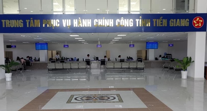 Tại Tiền Giang, tổng số dịch vụ công trực tuyến mức độ 3 đạt tỷ lệ trên 52,%; dịch vụ công trực tuyến mức độ 4 đạt 45%; tỷ lệ hồ sơ nộp trực tuyến ở mức độ 3 đạt 25% và mức độ 4 đạt 18,6%