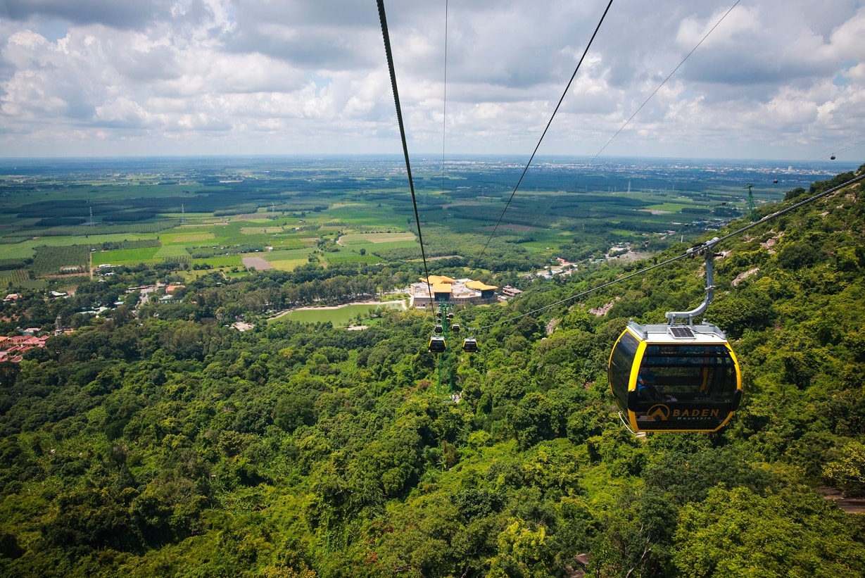 Cáp treo Sun World BaDen Mountain.