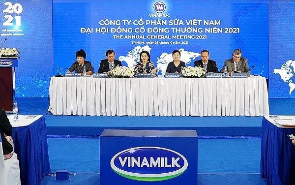 Đại hội cổ đông thường niên năm 2021, cổ đông VNM đã chấp thuận phương án chia cổ tức năm 2020 với tỷ lệ 41%.