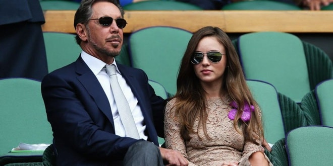 Sau 4 lần kết hôn, tỷ phú xếp thứ 5 thế giới, Larry Ellison công khai hẹn hò cùng nữ diễn viên kiêm người mẫu 23 tuổi, Nikita Kahn. 