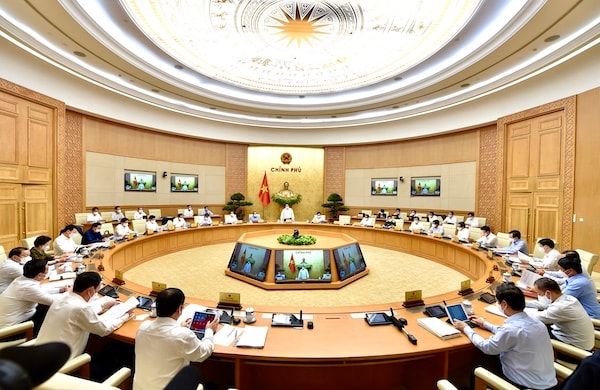 Thủ tướng nhấn mạnhp/Thúc đẩy cải thiện môi trường đầu tư kinh doanh tốt hơn, tạo điều kiện để người dân, doanh nghiệp tiếp tục đóng góp công sức, trí tuệ, nguồn lực cho đất nước.