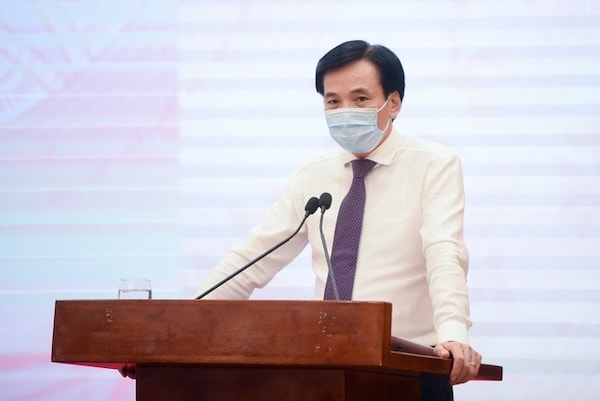 Bộ trưởng, Chủ nhiệm Văn phòng Chính phủ Trần Văn Sơn.