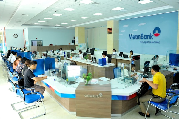 tài sản bán đấu giá là Quyền sử dụng (QSD) đất, quyền sở hữu nhà ở và tài sản khác gắn liền với đất đã được cấp Giấy chứng nhận (GCN) QSD 