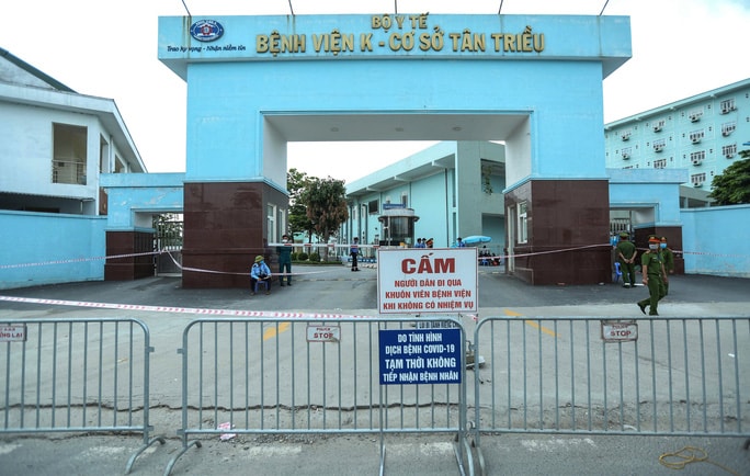 Bệnh viện K đã tạm thời đóng cửa do đã xuất hiện những ca dương tính với SARS-CoV-2 trong bệnh viện.