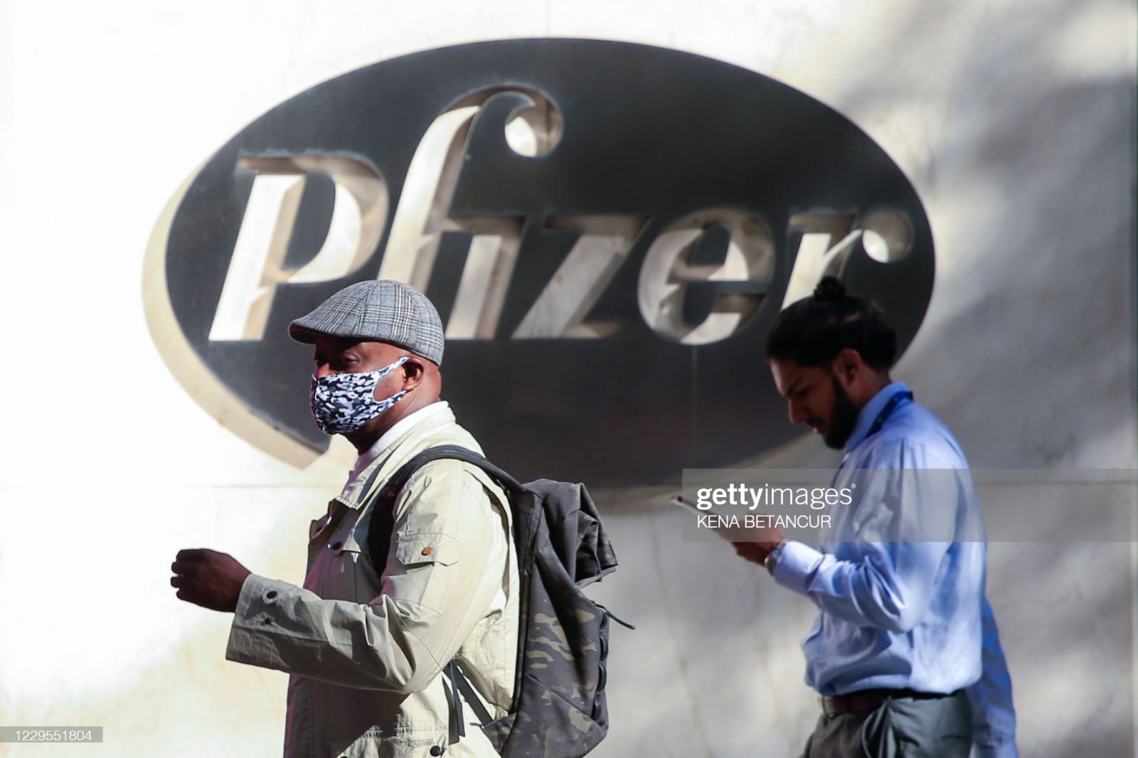  Pfizer là loại vaccine hiệu quả nhất hiện nay