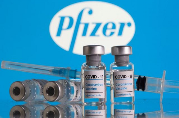 Vaccine của hai hãng dược Pfizer/BioiNTech cũng cho kết quả tốt trong việc chống lại biến thể mới 