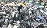 Để Việt Nam không trở thành “bãi rác công nghệ”