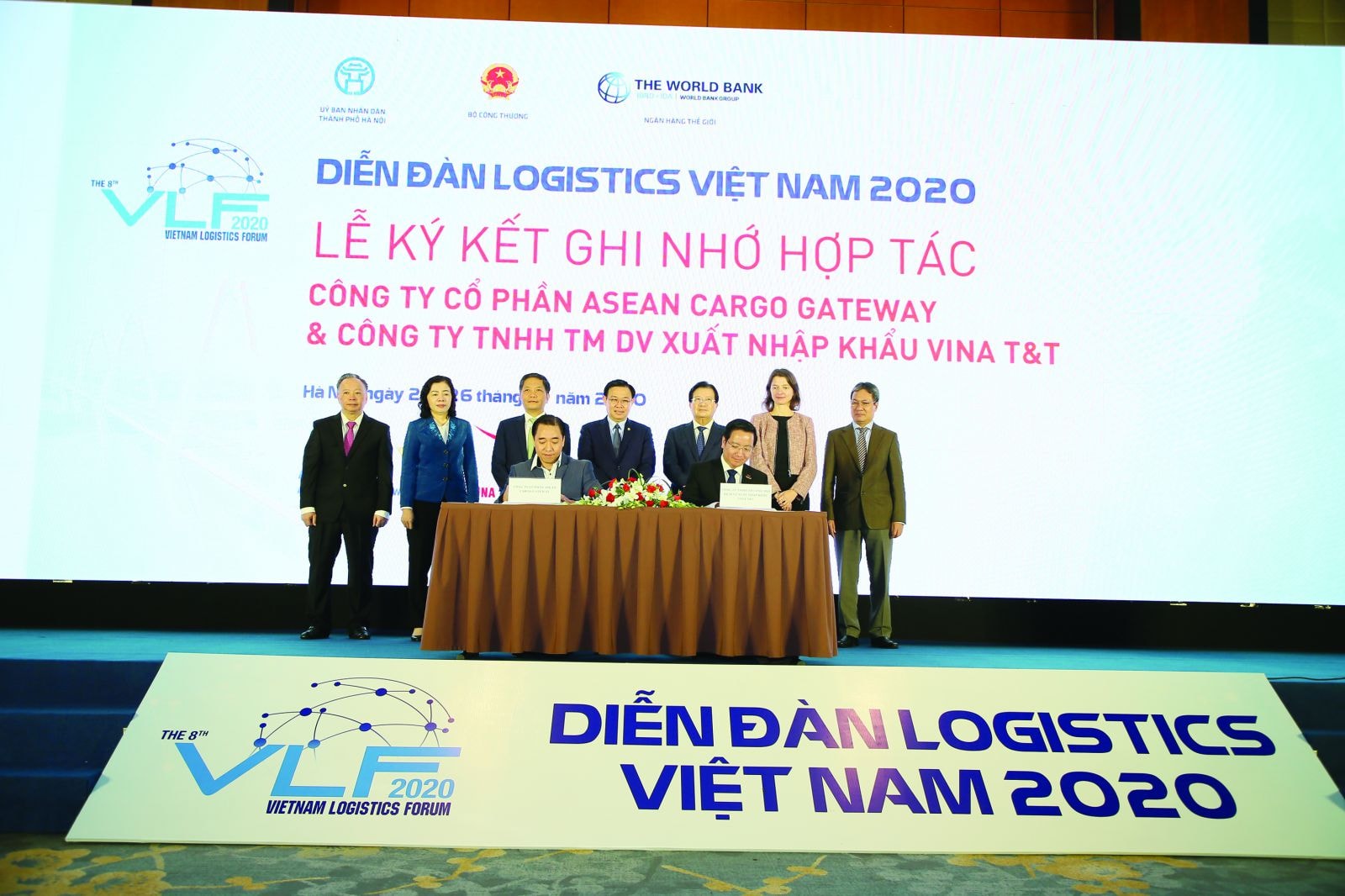  Công ty Cổ phần ASEAN Cargo Gateway ký kết ghi nhớ hợp tác với Công ty TNHH TMDV Xuất nhập khẩu Vina T&T tạo chuỗi cung ứng cho nông sản Việt.