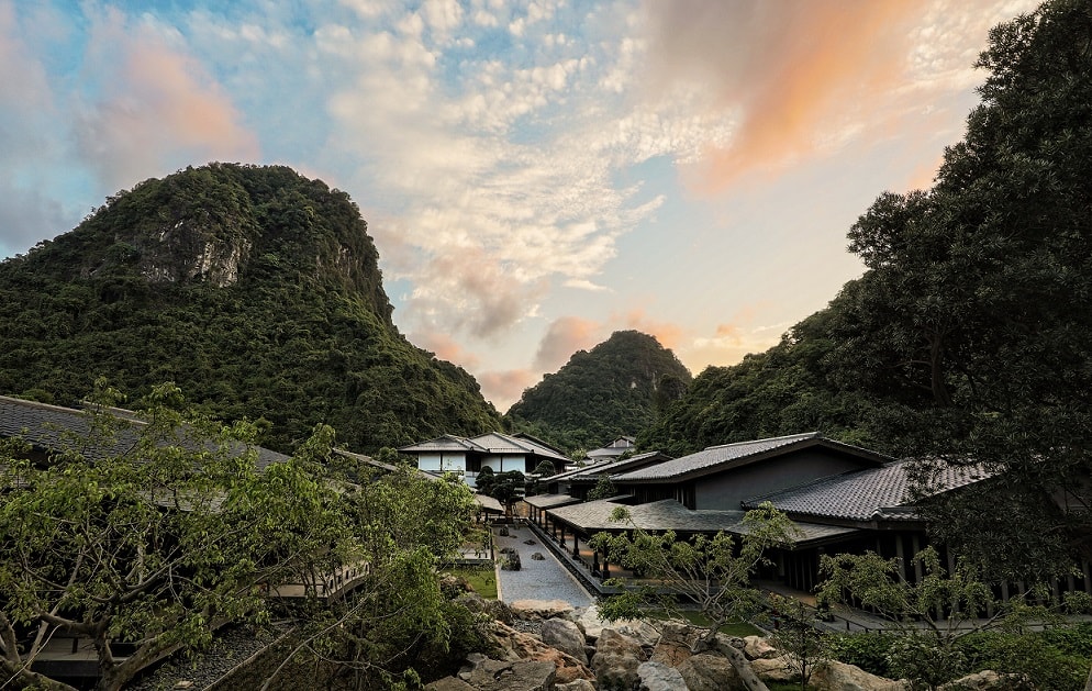 Khung cảnh đậm chất Phù tang tại Yoko Onsen Quang Hanh