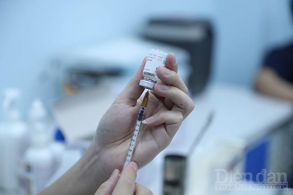 Cùng với 5K, vaccine là 