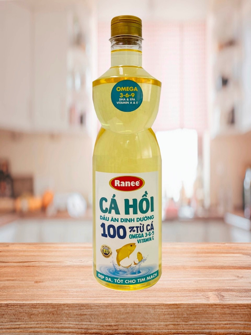 Dầu ăn dinh dưỡng giúp bà nội trợ bảo vệ sức khỏe gia đình