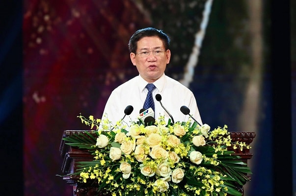 Bộ trưởng Tài chính Hồ Đức Phớc.