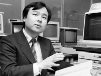 Câu chuyện khởi nghiệp từ trang trại nuôi heo của tỷ phú Masayoshi Son