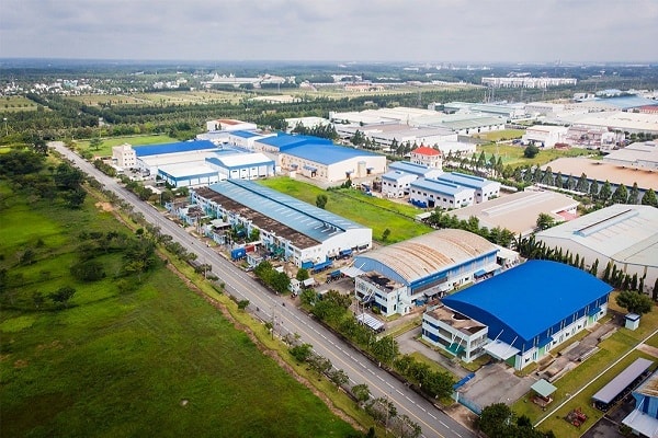 Các KCN, CCN tại Việt Nam đang bỏ ngỏ mảng dịch vụ phụ trợ