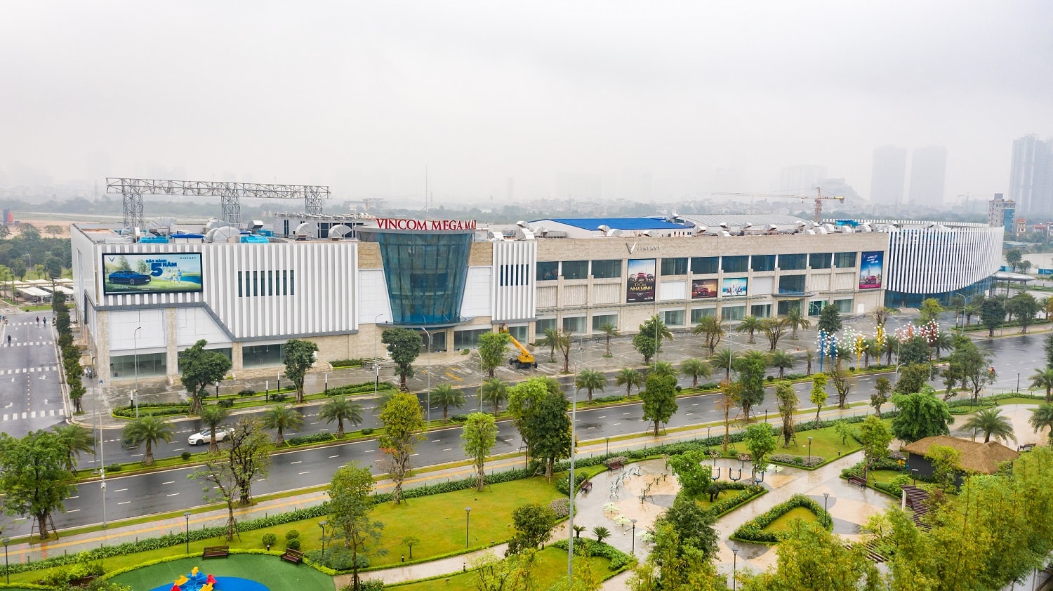 Tới nay, Vincom Mega Mall Smart City là dự án lớn nhất tại Hà Nội sẽ khai trương trong năm 2021