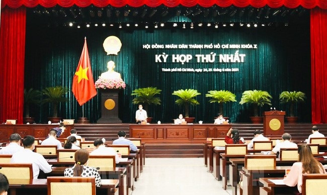 tại kỳ họp thứ nhất HĐND TP.HCM khóa X, nhiệm kỳ 2021 – 2026, các đại biểu HĐND TP.HCM sẽ xem xét 7 tờ trình của UBND TP.HCM.